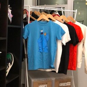 Kaws x UniQlo Cookie Monster Tee.
